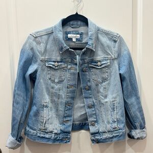 NWT!! Ann Taylor Loft Jean Jacket size XS